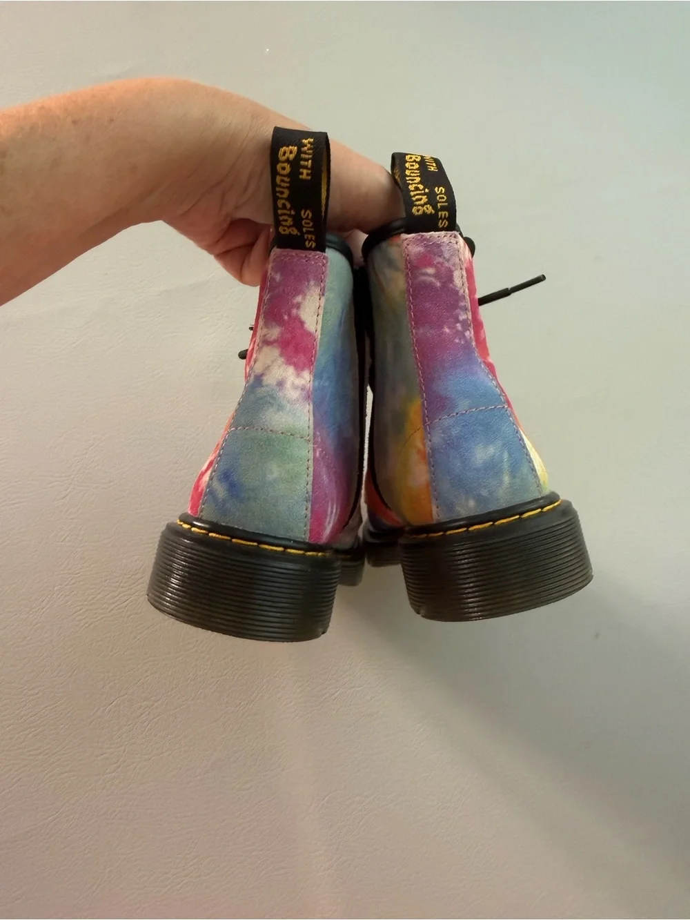 Dr Martens Kids Junior Rainbow Tie Dye 1460 Lace Up Boots 2 US Big Kids New